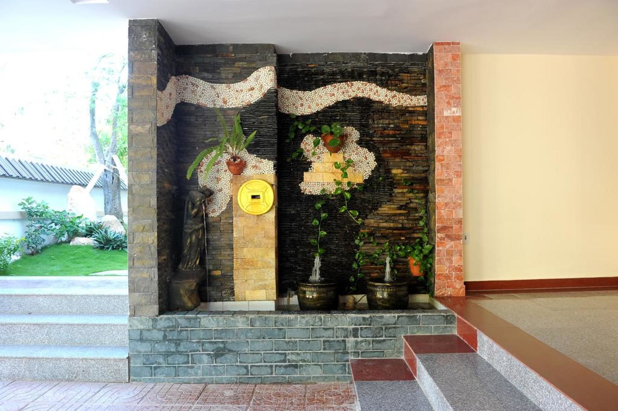 Lam Son Hotel & Apartments فونج تاو المظهر الخارجي الصورة