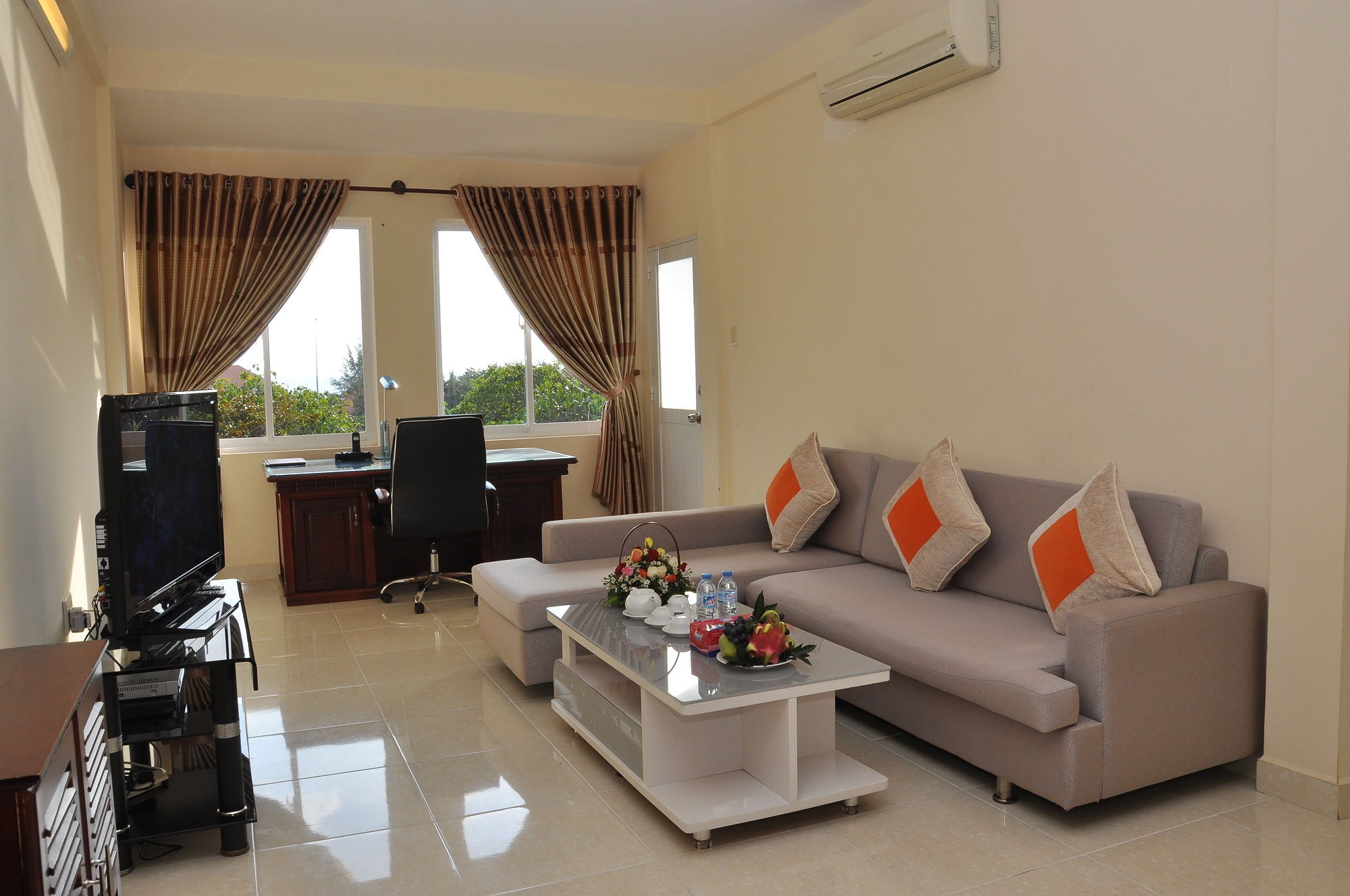 Lam Son Hotel & Apartments فونج تاو المظهر الخارجي الصورة